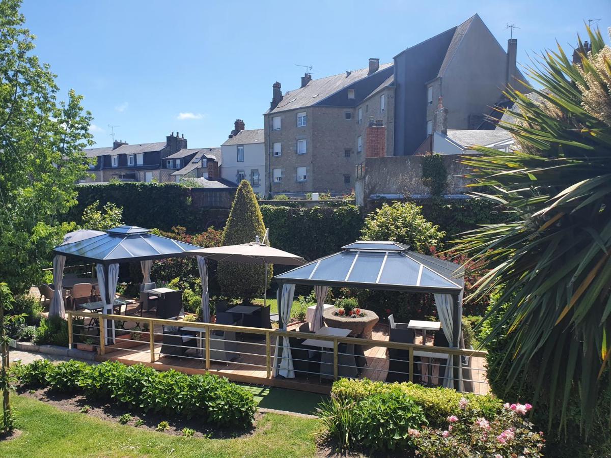 Hotel De La Croix D'Or Avranches Exteriér fotografie