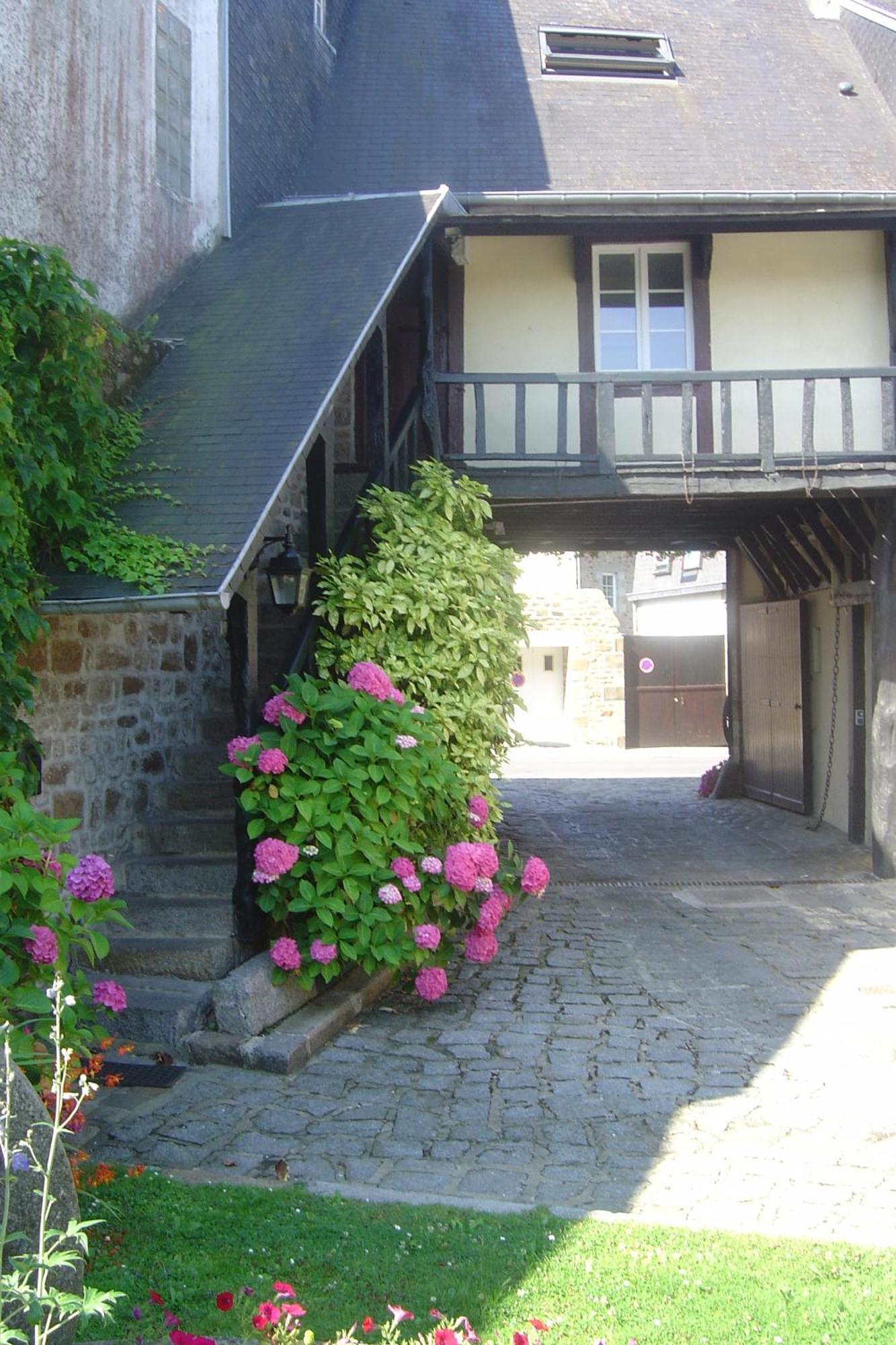 Hotel De La Croix D'Or Avranches Exteriér fotografie