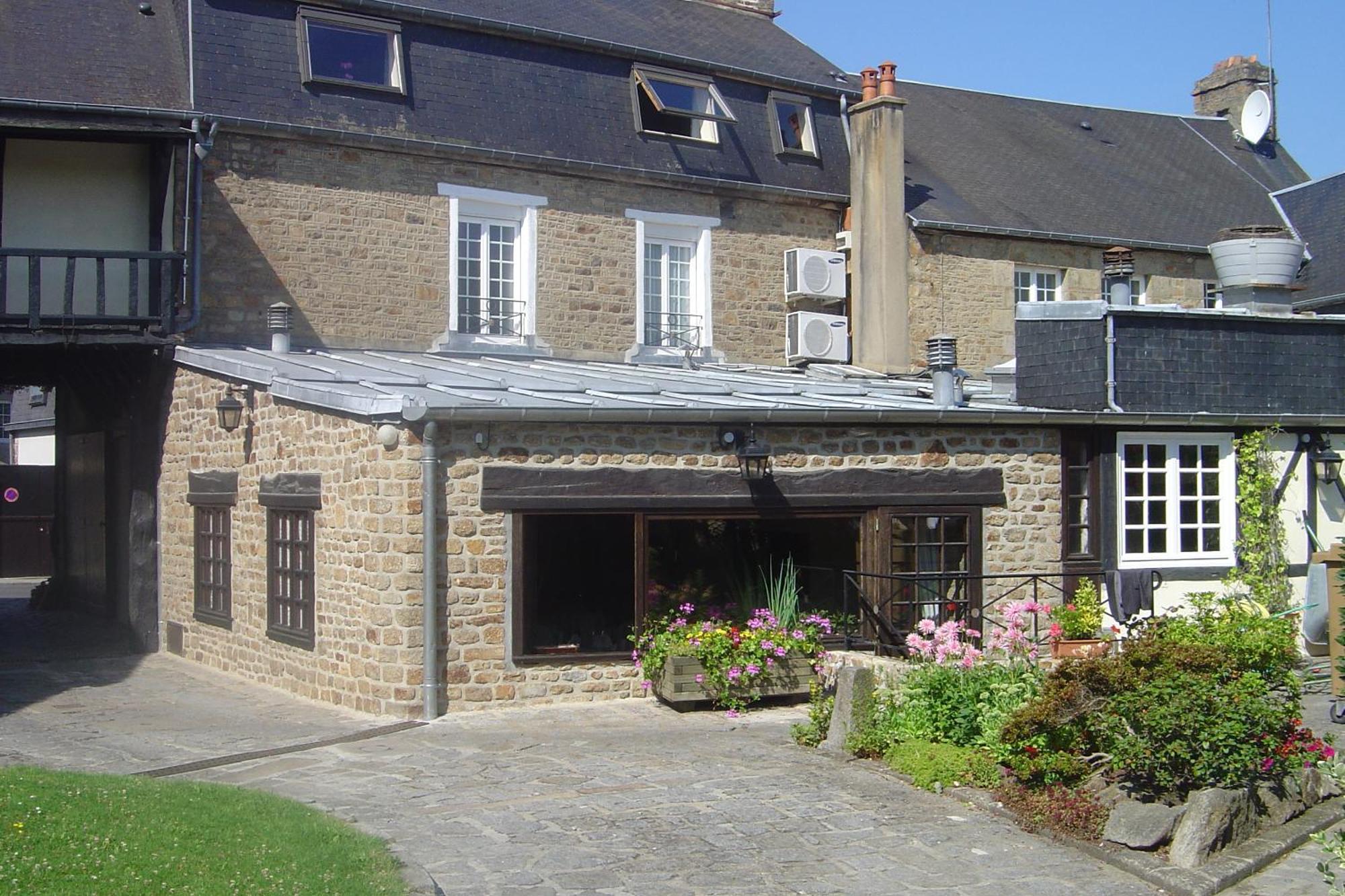 Hotel De La Croix D'Or Avranches Exteriér fotografie