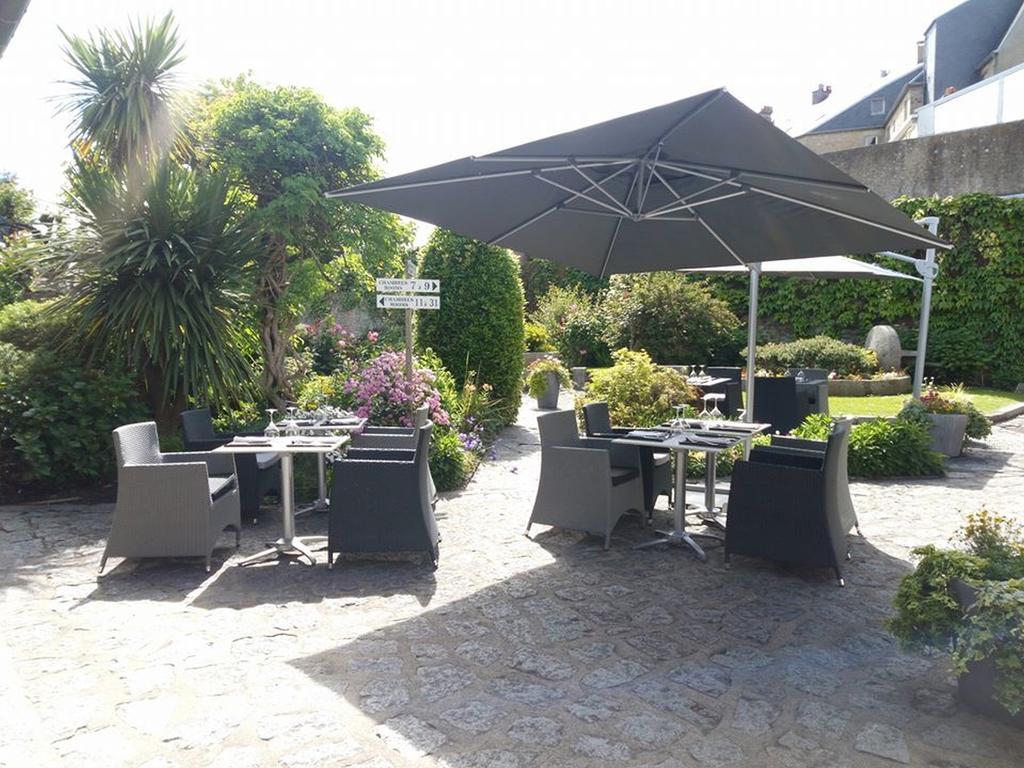 Hotel De La Croix D'Or Avranches Exteriér fotografie
