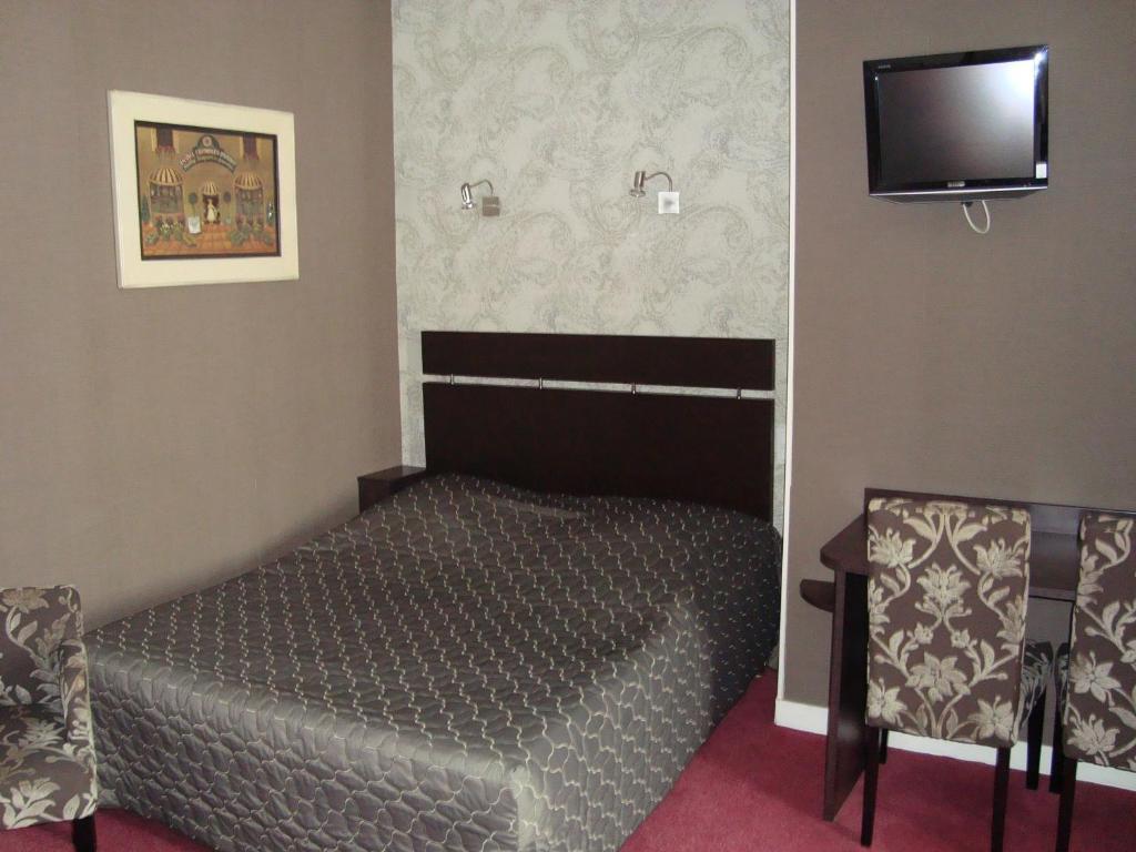 Hotel De La Croix D'Or Avranches Pokoj fotografie